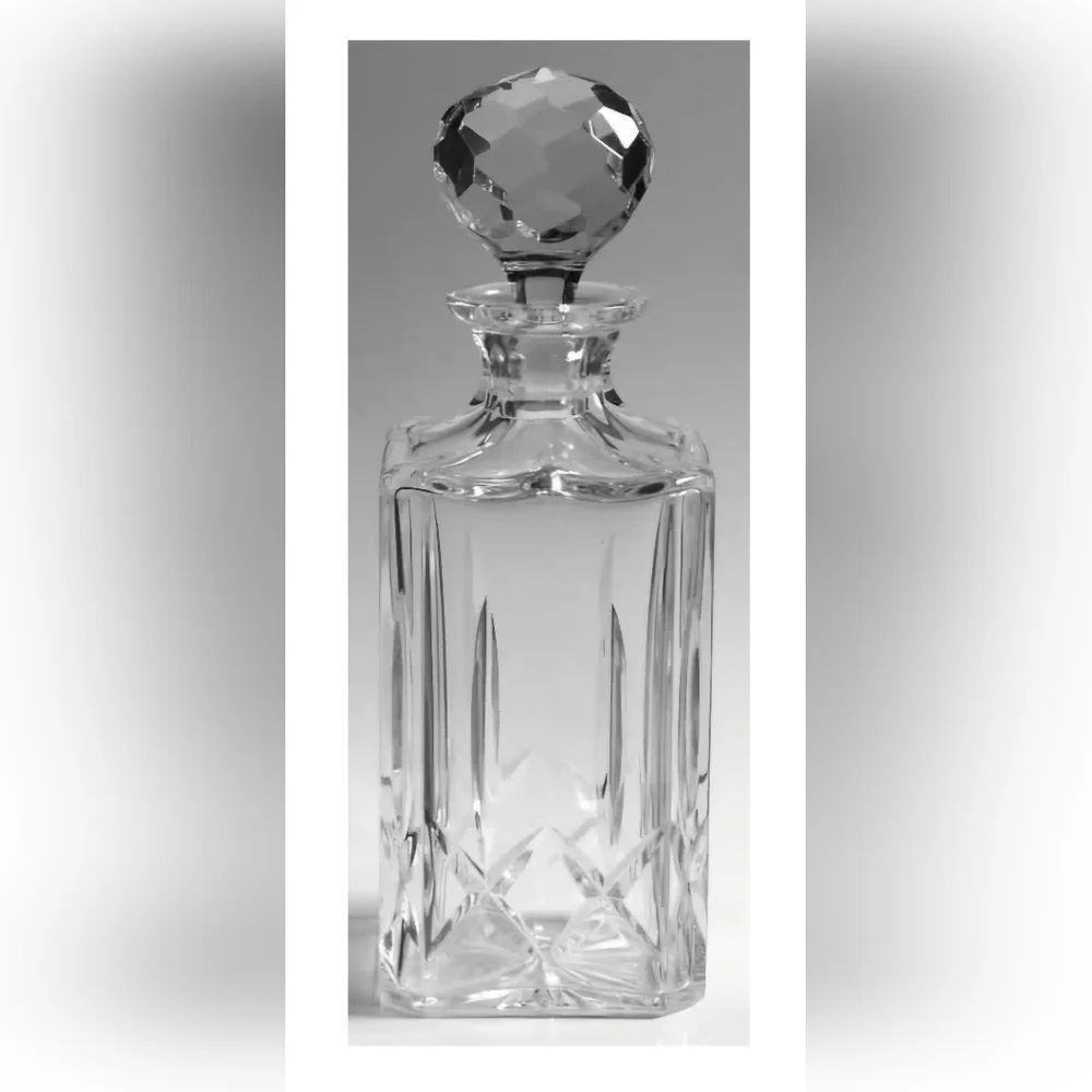 Vintage Signed ATLANTIS "Miguel" Genuine Hand Blown Crystal 10" Square Decanter - Picture 3 of 13